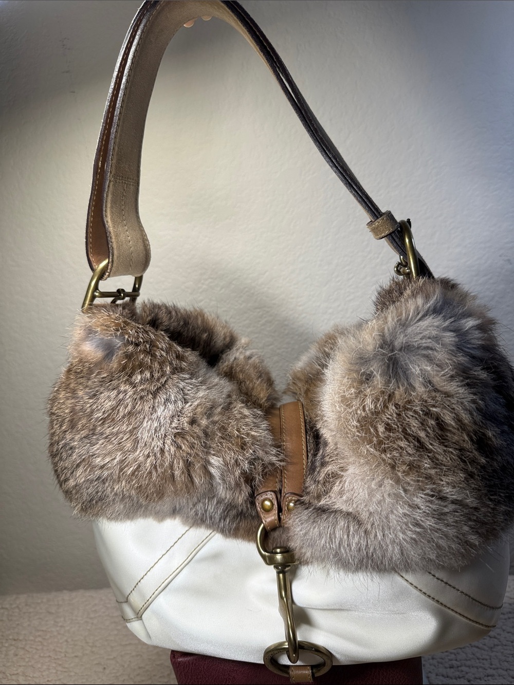 Coach White Leather Shoulder Bag with Brown Fur Trim